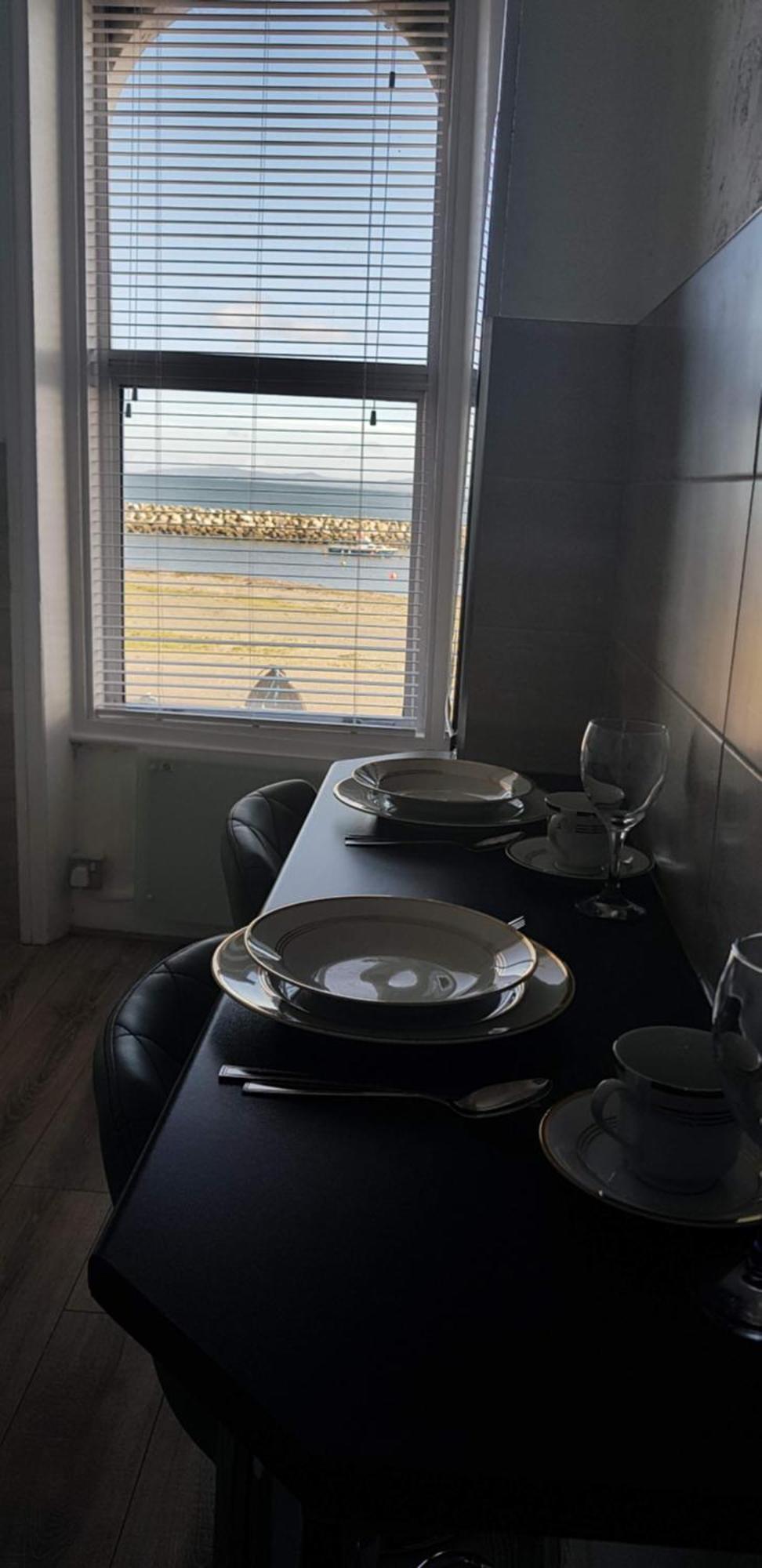 3 Harbour Views Apartment Rhos-on-Sea Exterior photo